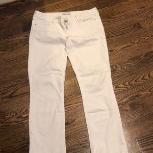 Cropped skinny white denim